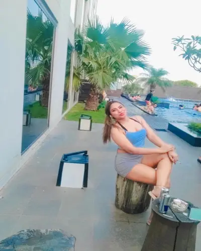 Escort Bhavra